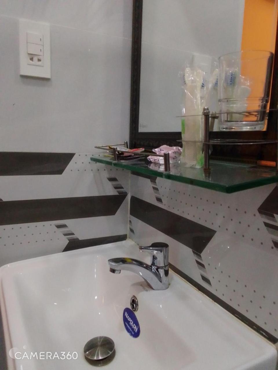 102 House Hotel Ho Chi Minh City Bagian luar foto